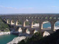 Le pont du Gard (Wipkipedia) {JPEG}