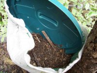 Compost prêt à l'emploi. N.M.